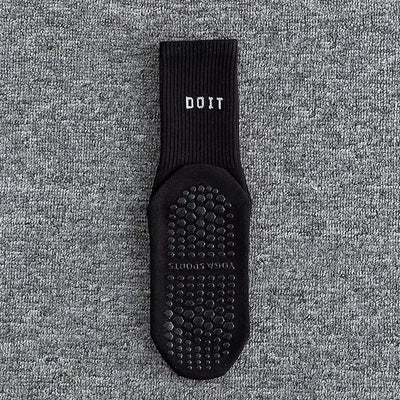 Silicone Non-Slip Fitness Socks Simple Solid Color Mid Calf Yoga Socks Pilates Socks Indoor Dance Gymnastic Training Socks